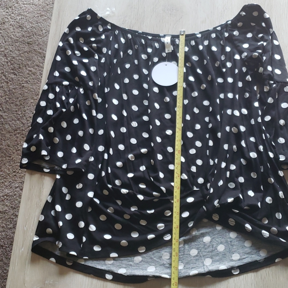 New A Girl Thing Polka dot top 1 Medium Left - Picture 8 of 9